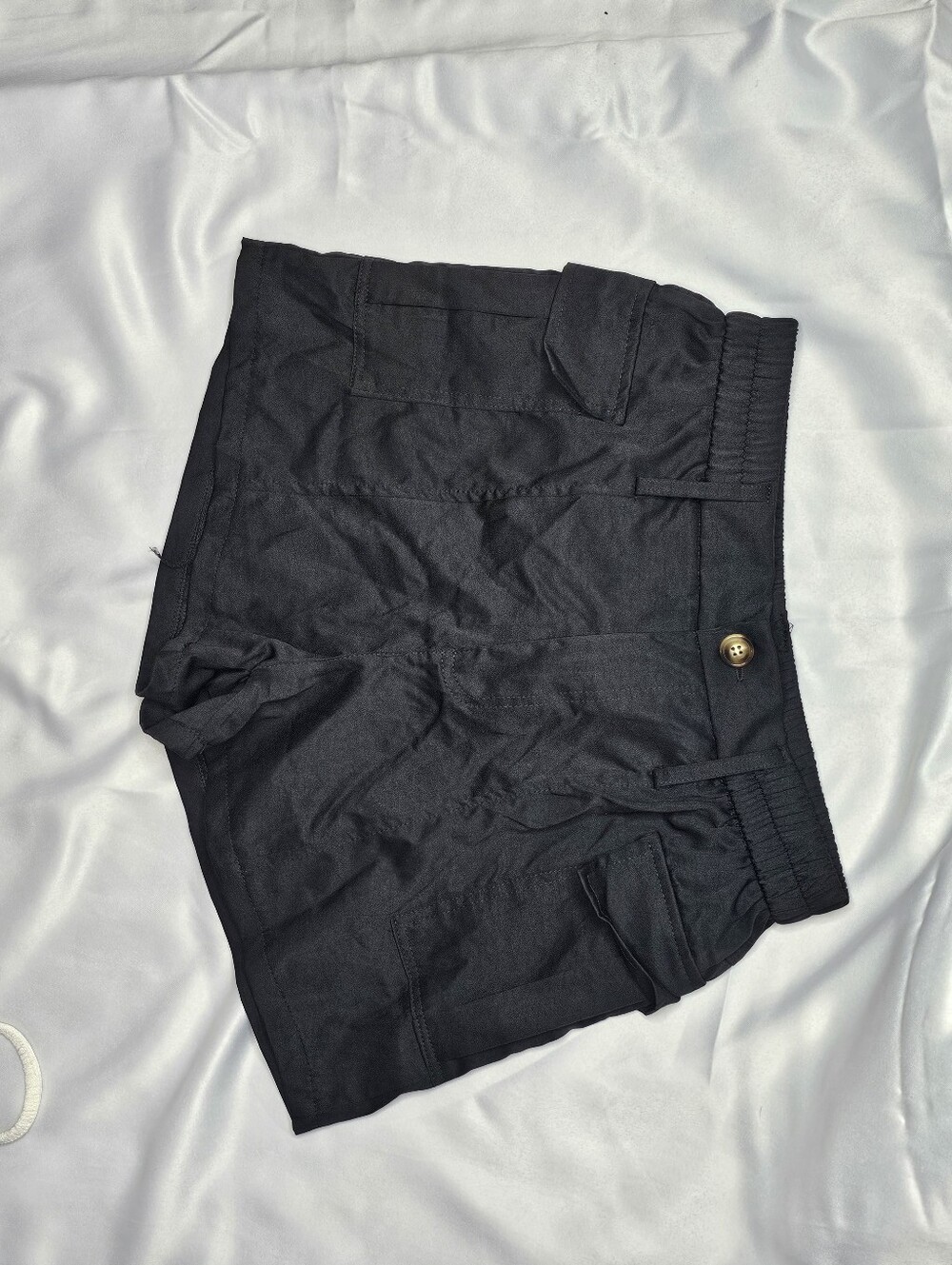 Source Unknown Black Cargo Drawstring Women's Shorts